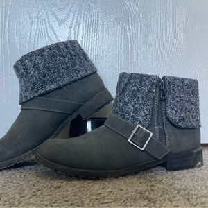Grey Ankle Boots with Knit Cuff